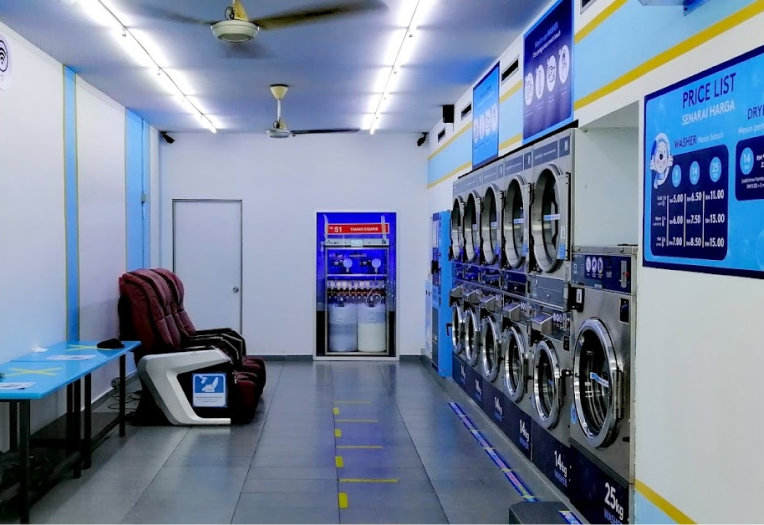Cleanpro Express Taman Equine store interior