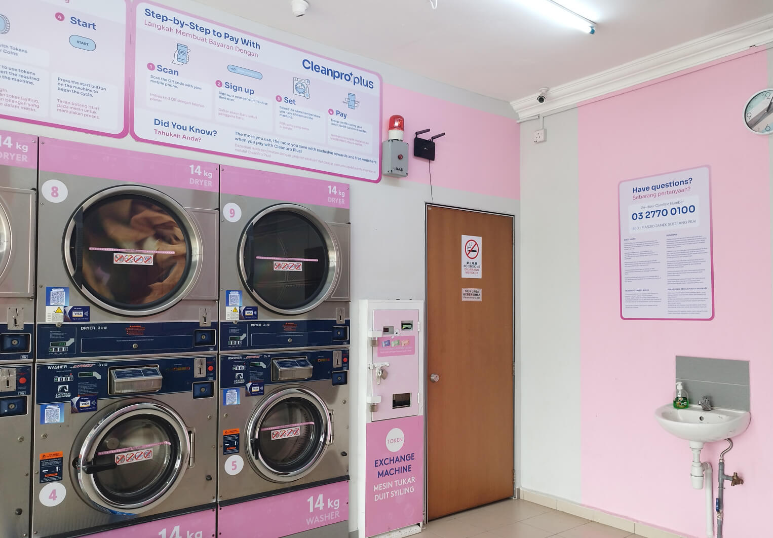 Cleanpro Ibu Masjid Seberang Perai Selatan is powered by Dexter washer machines and provides token exchange machine